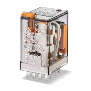 رله فیندر 553492200040 چهار کنتاکت 7 آمپر با بوبین 220 ولت DC، دارای دکمه تست قفل‌شونده و نشانگر مکانیکی، مناسب تابلو برق و اتوماسیون صنعتی.