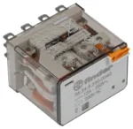 رله 563482300040 فیندر چهار کنتاکت 12 آمپر 230V-AC